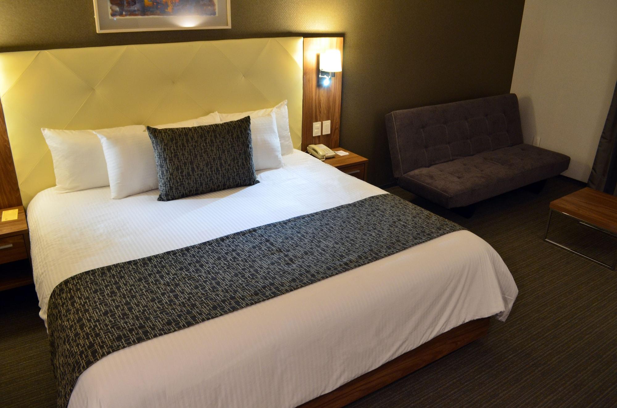 Casa Business Hotel 4*